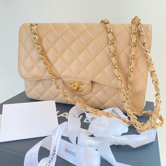 CHANEL Handbags - Chanel Jumbo Classic Beige Flap W/ Receipt